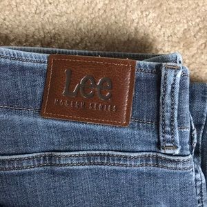 Lee’s Extreme Motion Slim Fit 32x30 Jeans